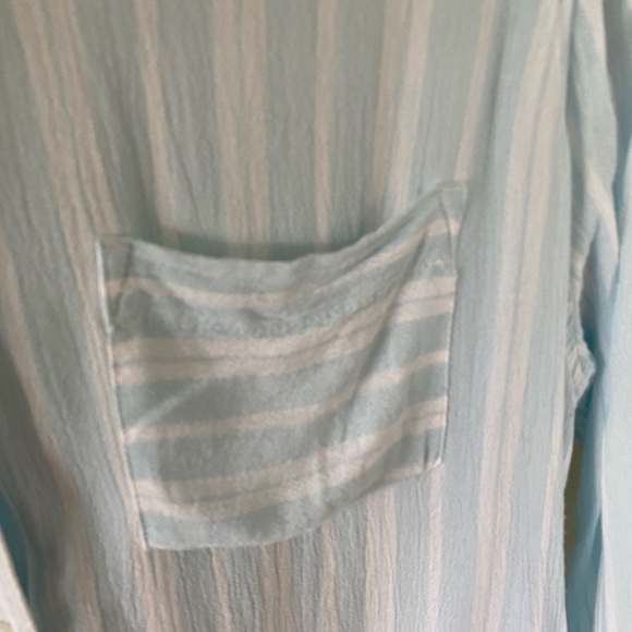 Soft button down - Picture 3 of 9